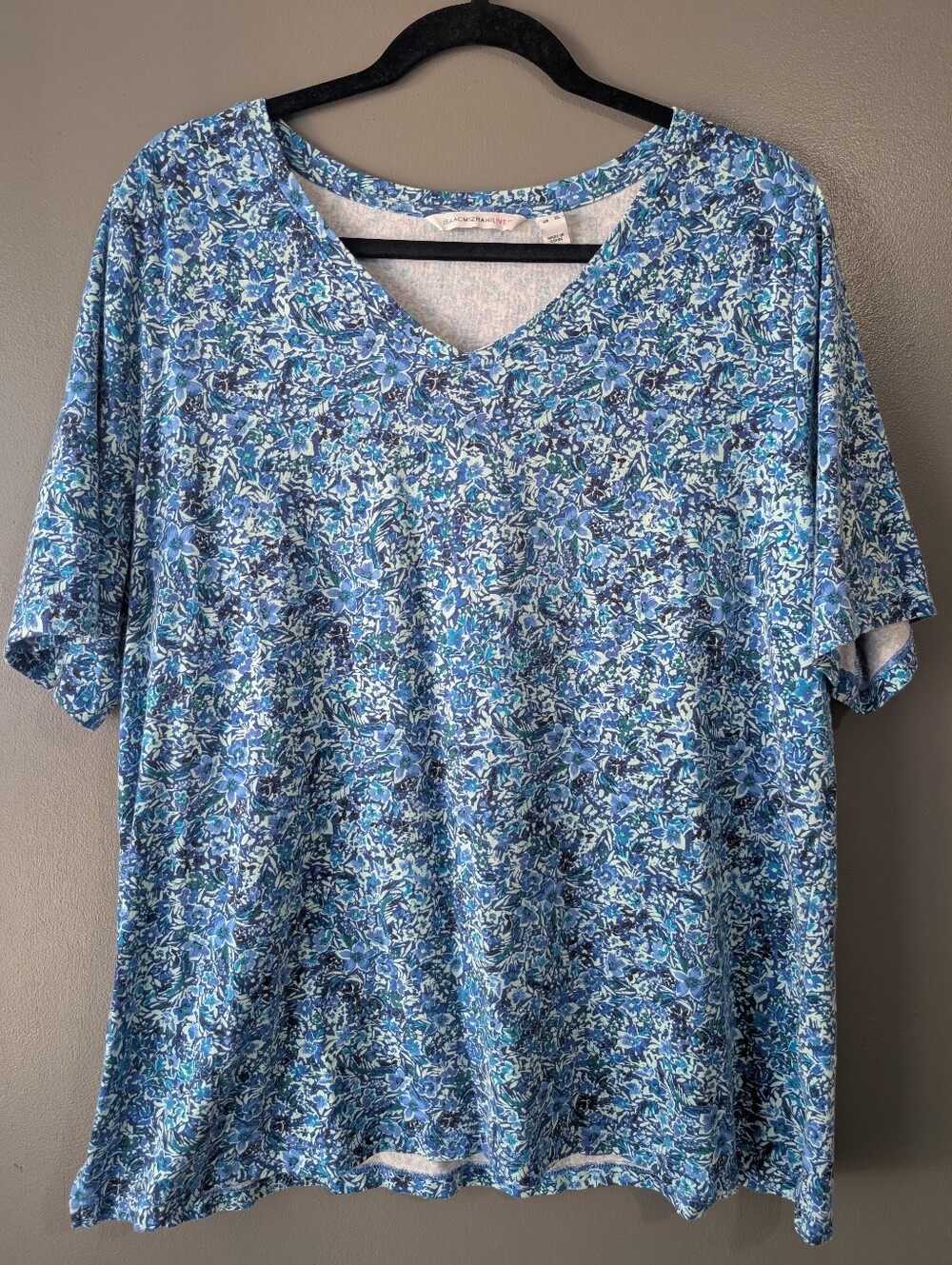 Isaac Mizrahi Live Blue Floral V-Neck Top Women’s XL Cotton Modal Stretch